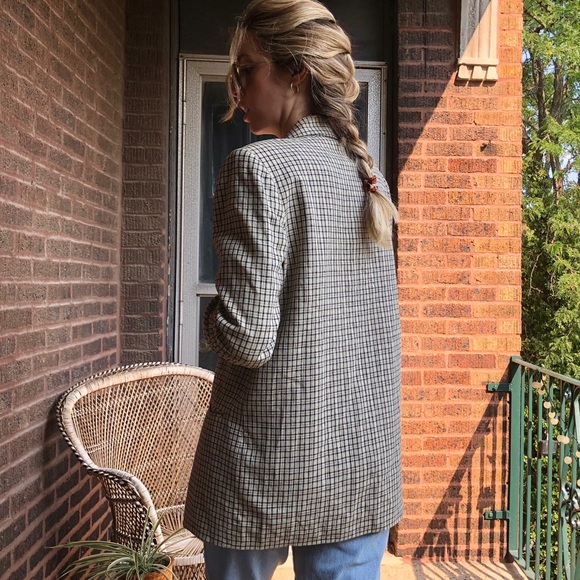 Vintage Plaid Blazer - Picture 4 of 6